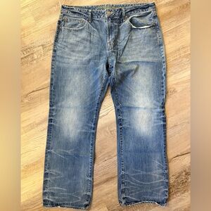 American Eagle Men’s Classic Boot Jeans